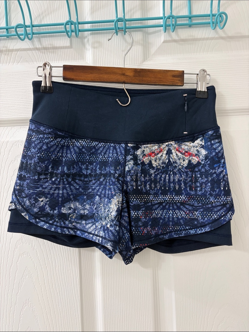 CALIA by Carrie Underwood Navy Blue Patterned Athletic Shorts